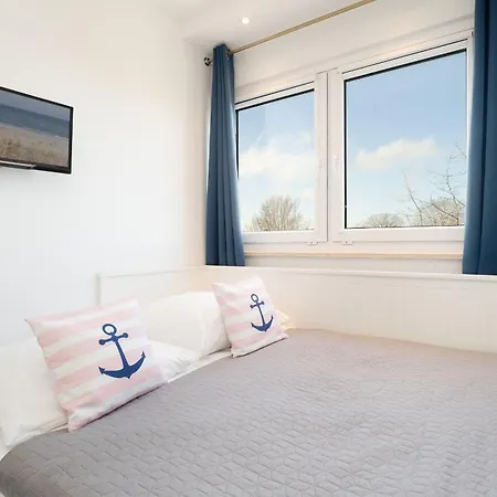 Berolina 301 公寓 *